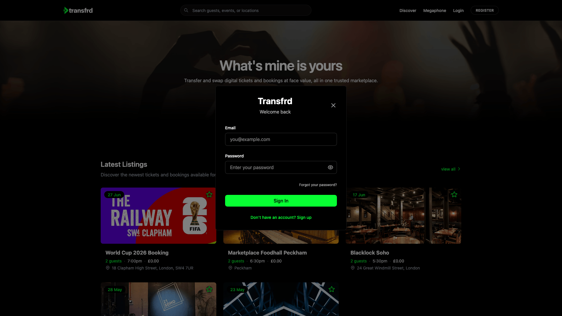 Login modal — product narrative, scoring system and contextual storytelling